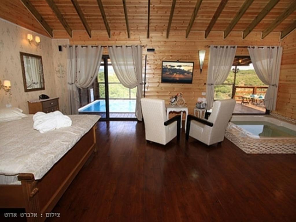 Between Sunrise And Sunset Suites Ya'ara Ngoại thất bức ảnh