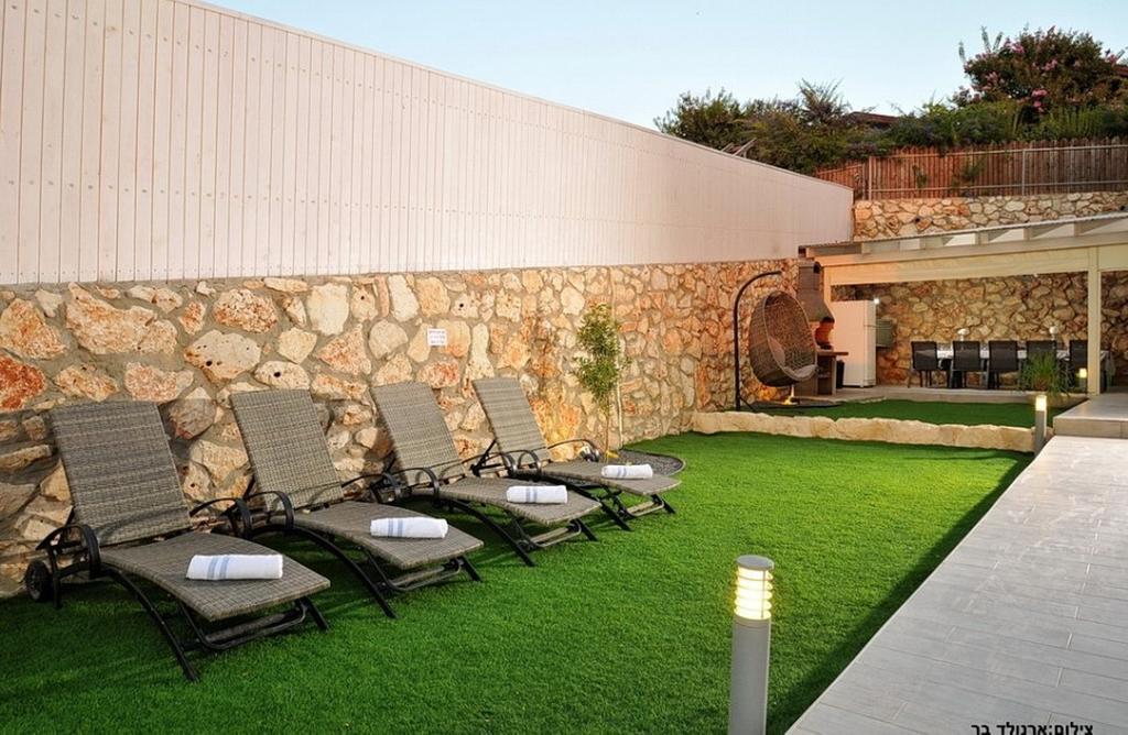 Between Sunrise And Sunset Suites Ya'ara Ngoại thất bức ảnh