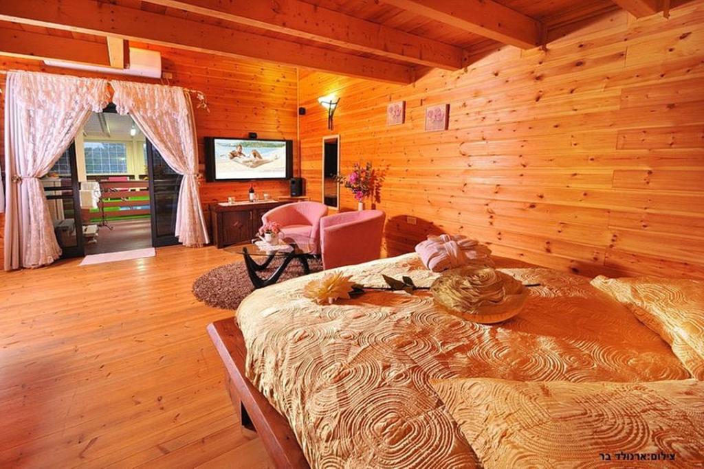 Between Sunrise And Sunset Suites Ya'ara Ngoại thất bức ảnh