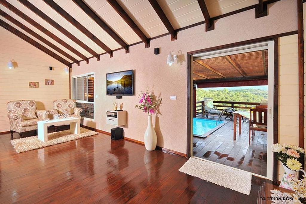 Between Sunrise And Sunset Suites Ya'ara Ngoại thất bức ảnh