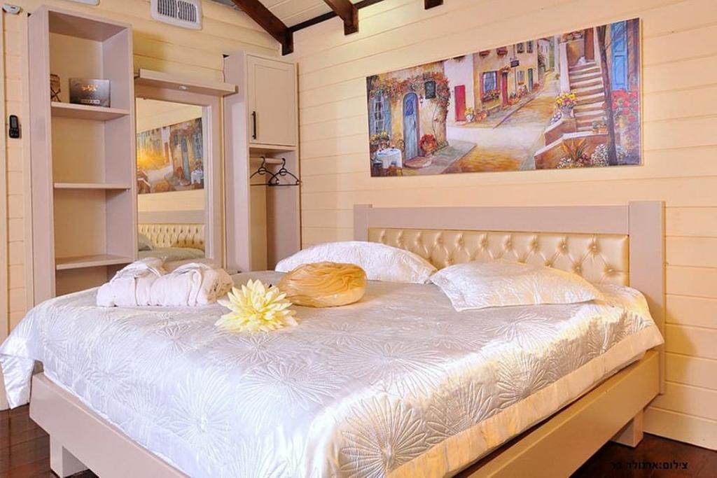 Between Sunrise And Sunset Suites Ya'ara Ngoại thất bức ảnh