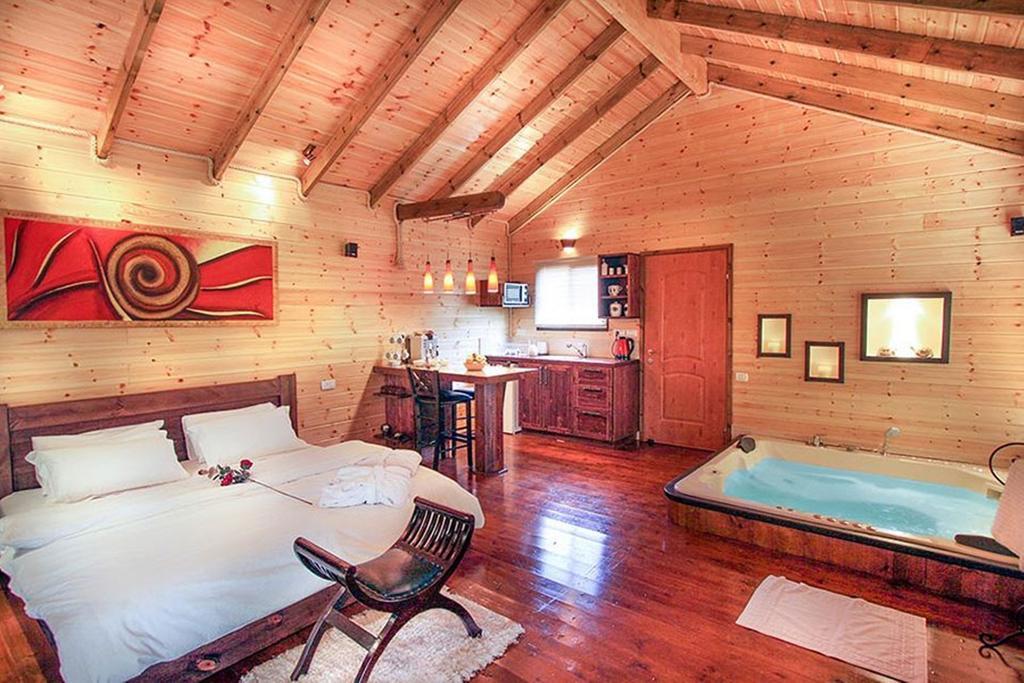 Between Sunrise And Sunset Suites Ya'ara Ngoại thất bức ảnh